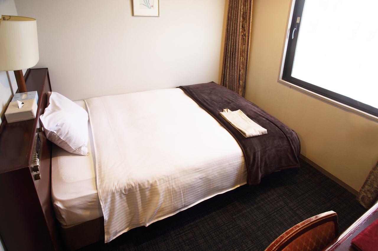 Saitama Grand Hotel Honjo Bagian luar foto